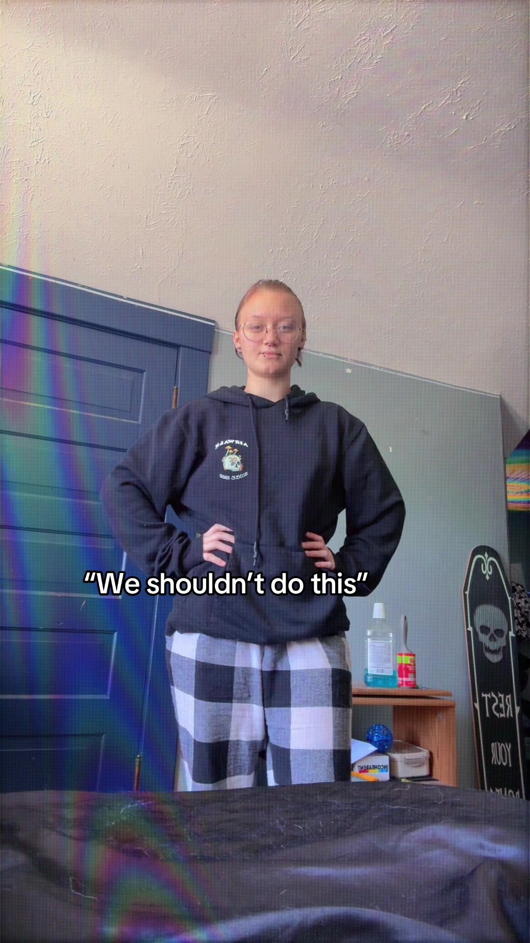 @B🖤