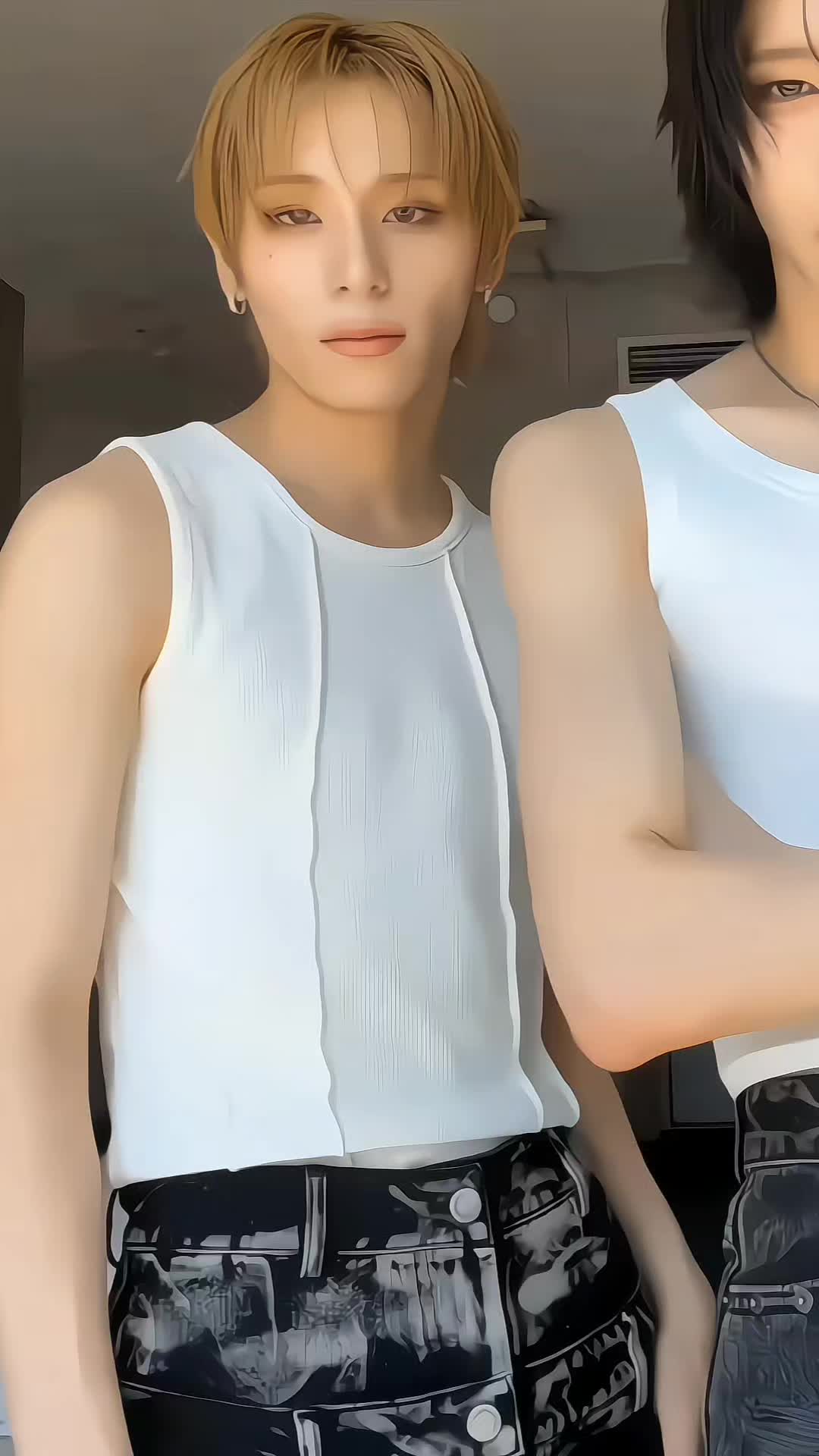 @𑜀͟ιꬻ᪲͡𑄙𝗋͠เִ︩︪֟🪷|XLOV