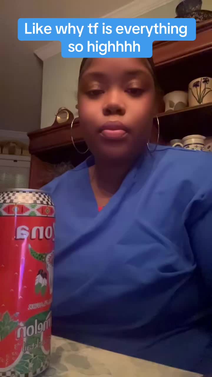 @Lady_.Desi