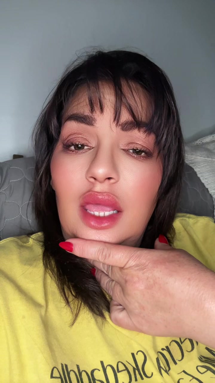 @Trisha Johnson❌