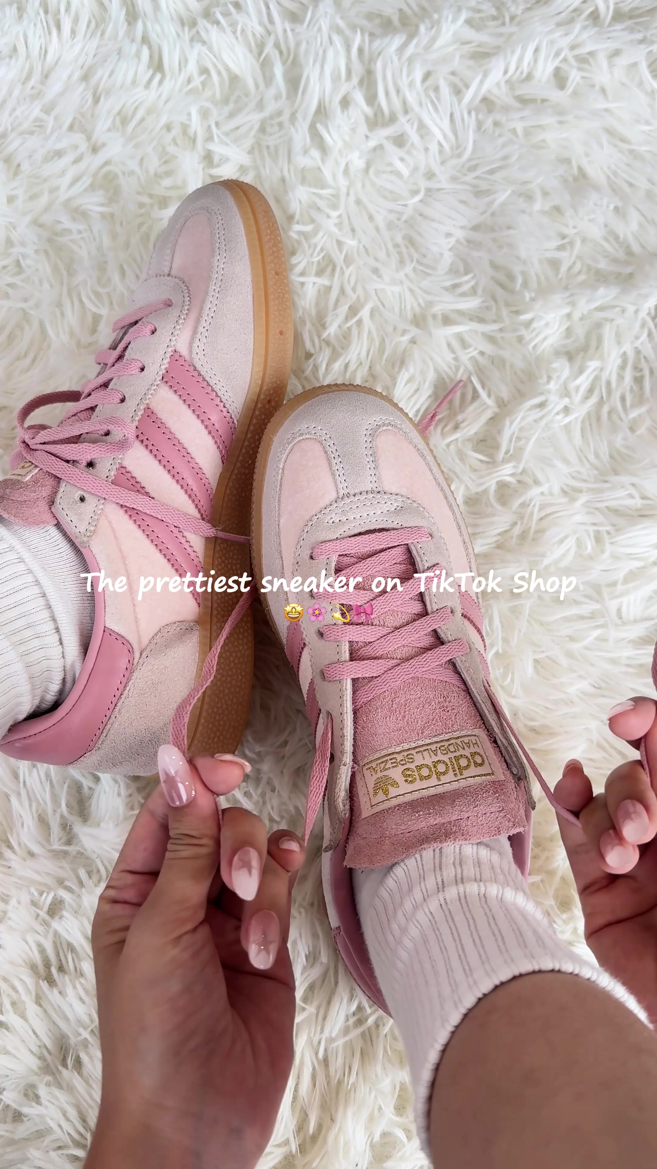 @Sneakers for the girls ✨👟