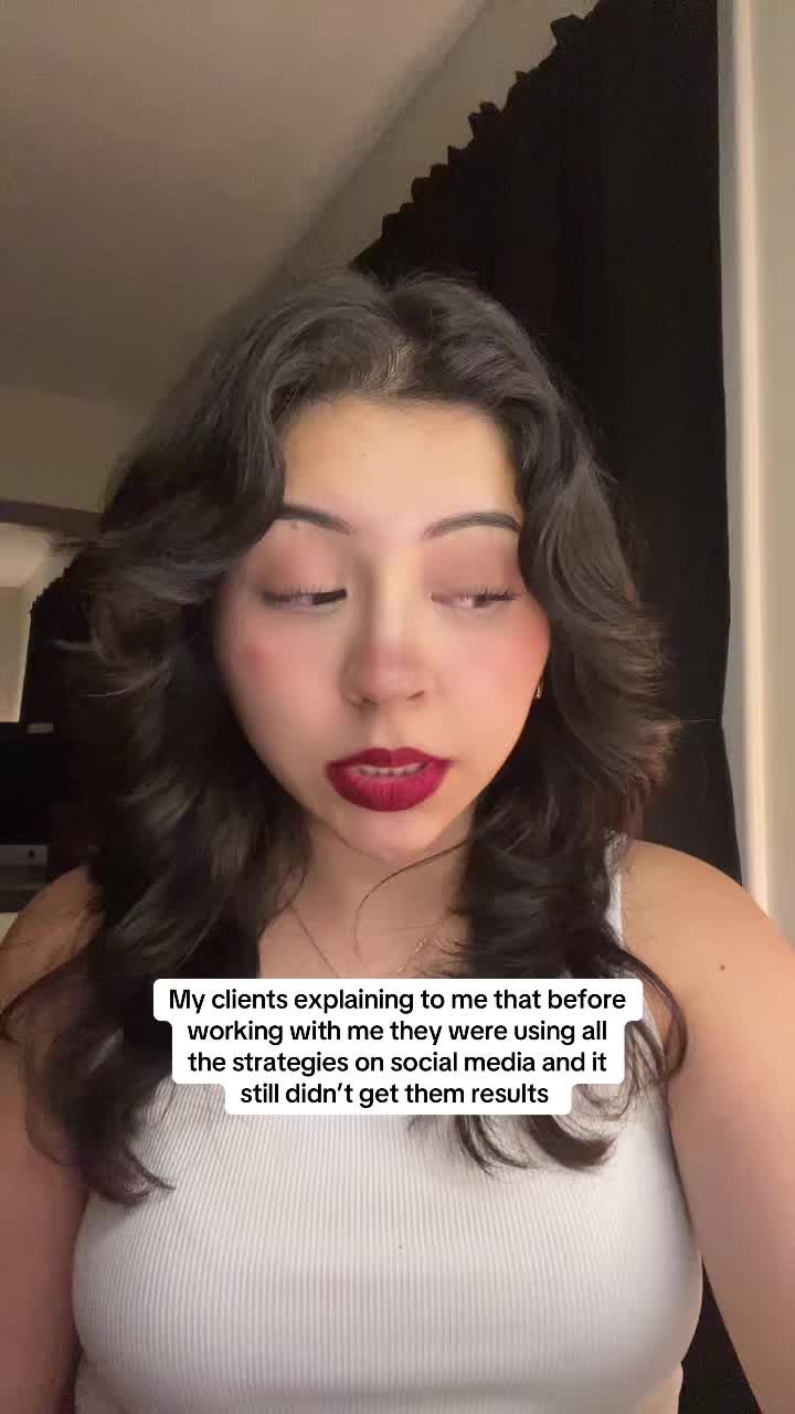 @Vanessa ➺ Marketing + Sales