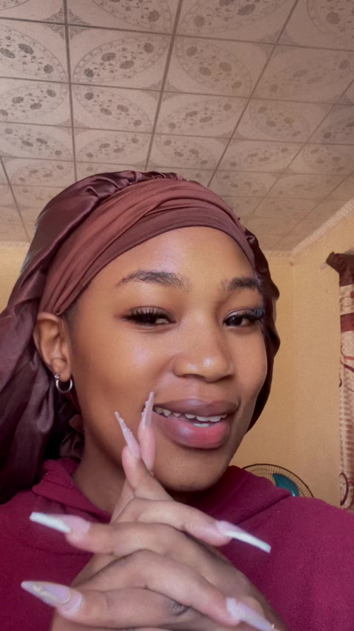 @Akhona🧸🫧 the graduate 👩🎓