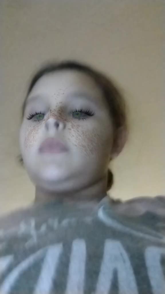 @bella
