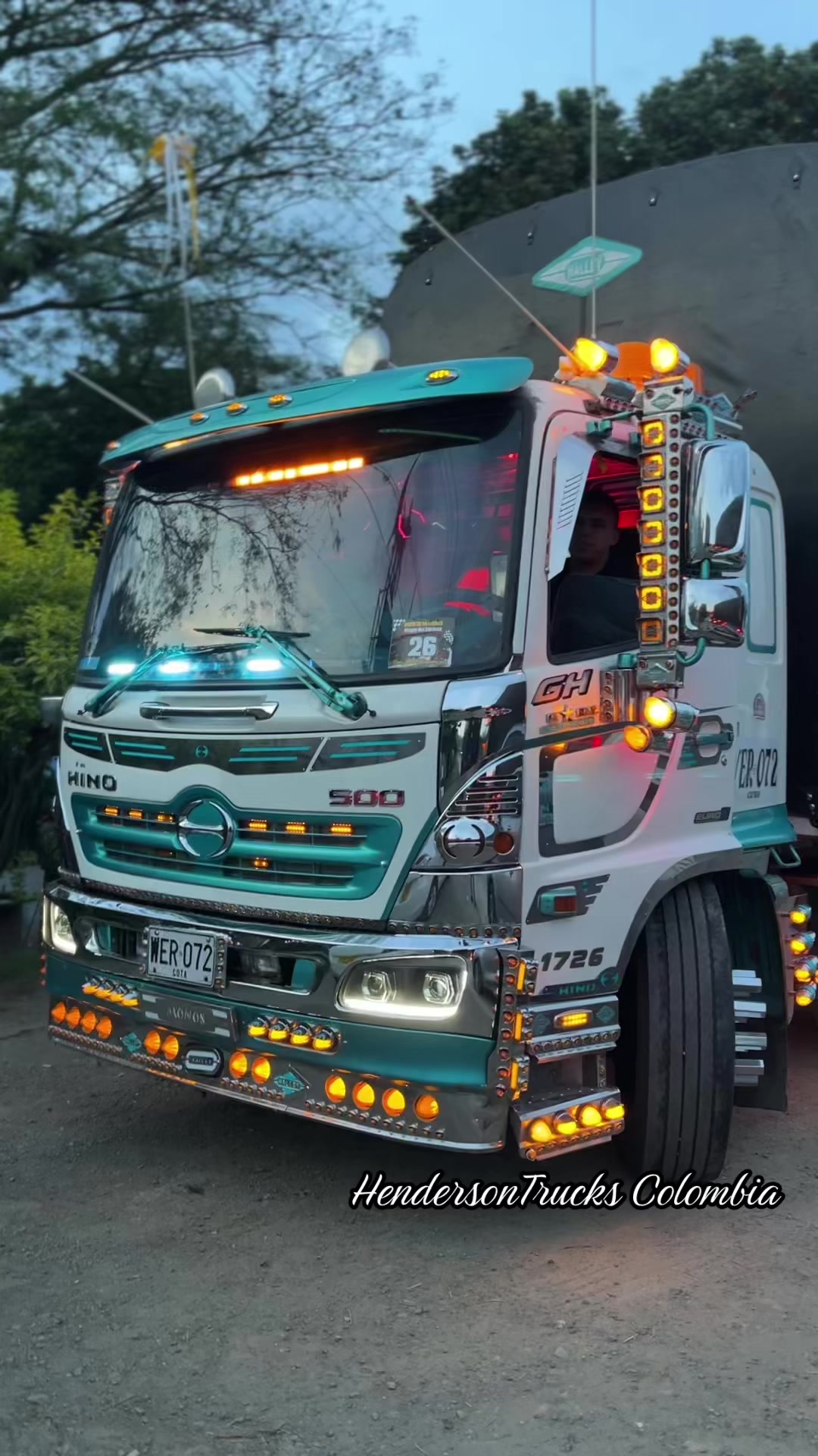 @HendersonTrucks Colombia 