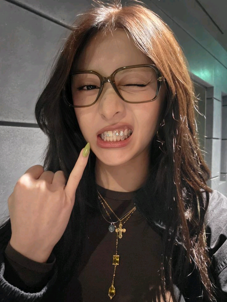 @🖤🧩_Ni-ki.skz.luvr_🧩🖤