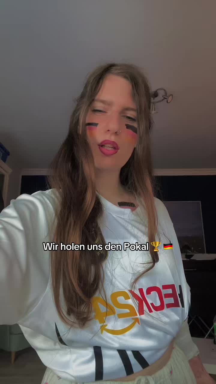 @xyuuki_sophie