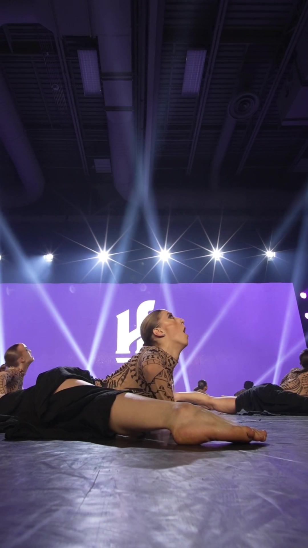 @Hit The Floor