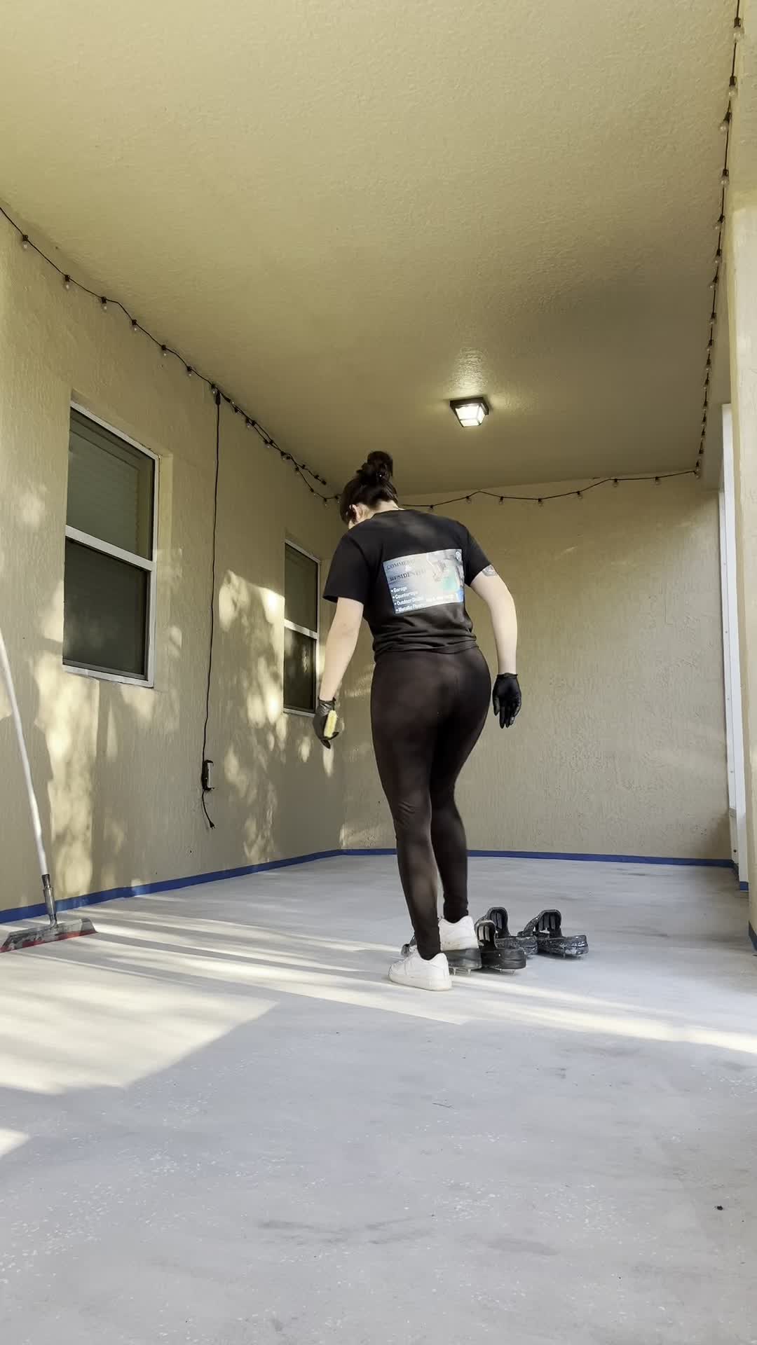 @JAXEPOXY (Roli Santana)