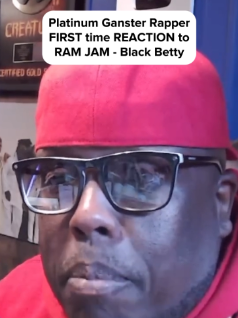 @Music reaction every day