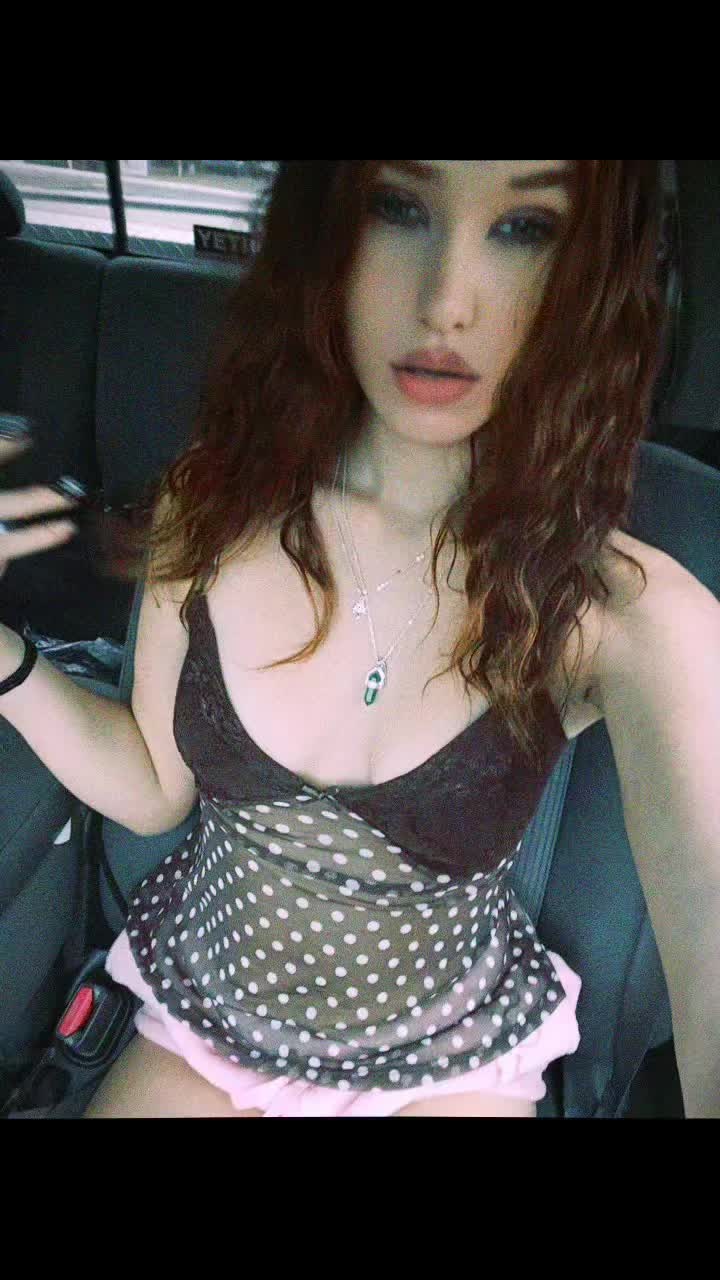 @blondebratz