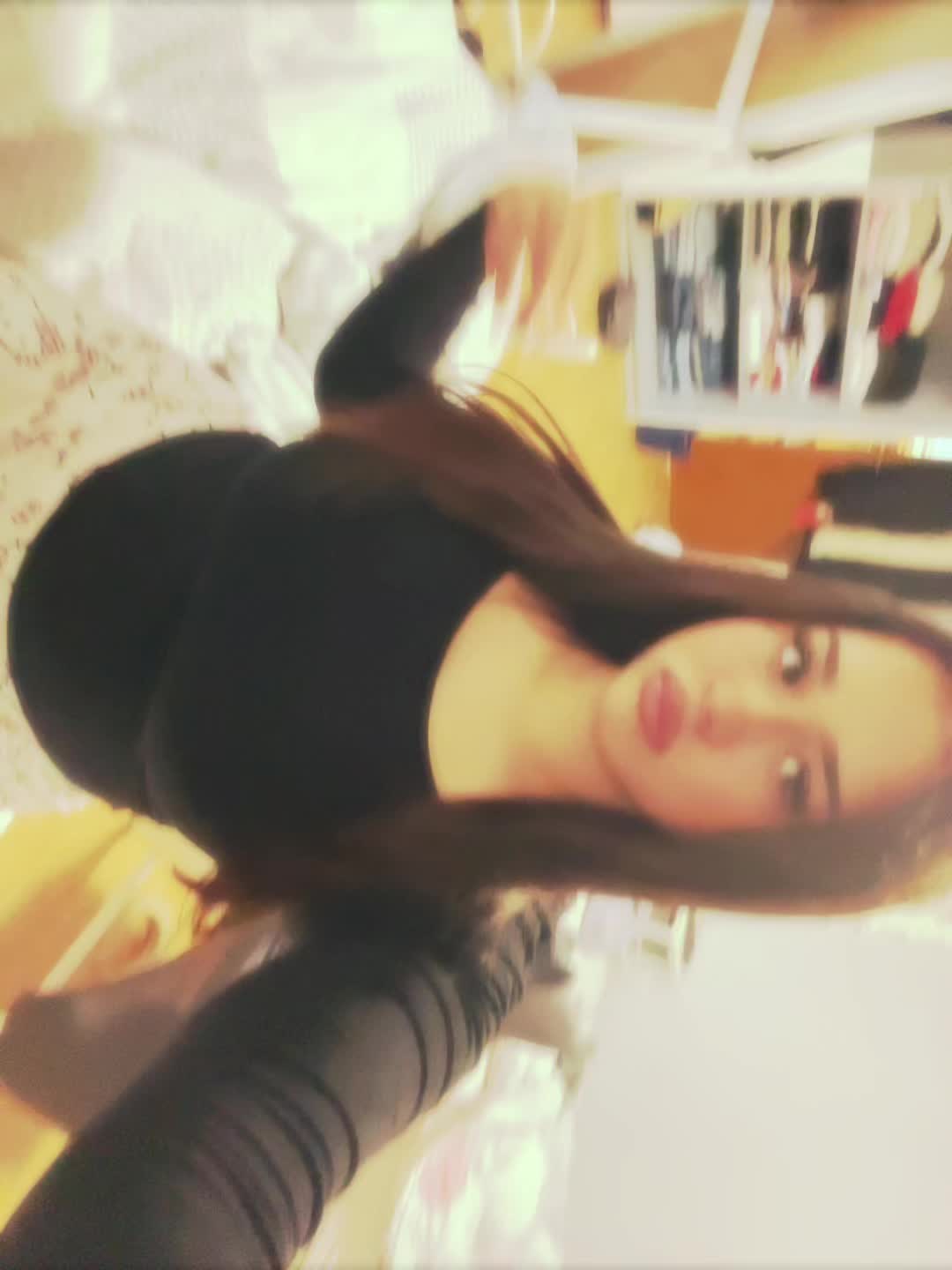 @⠀⠀⠀⠀⠀⠀⠀luana