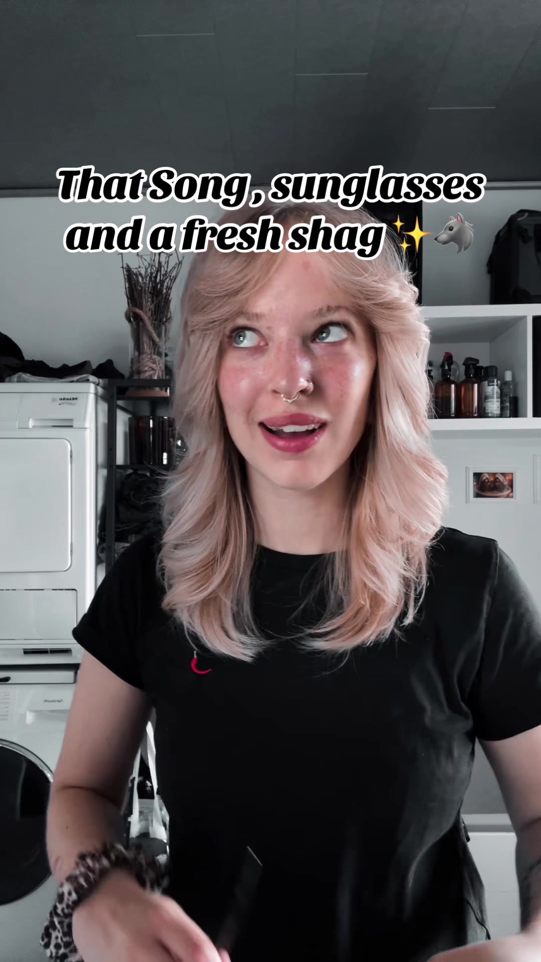 @moshshelle