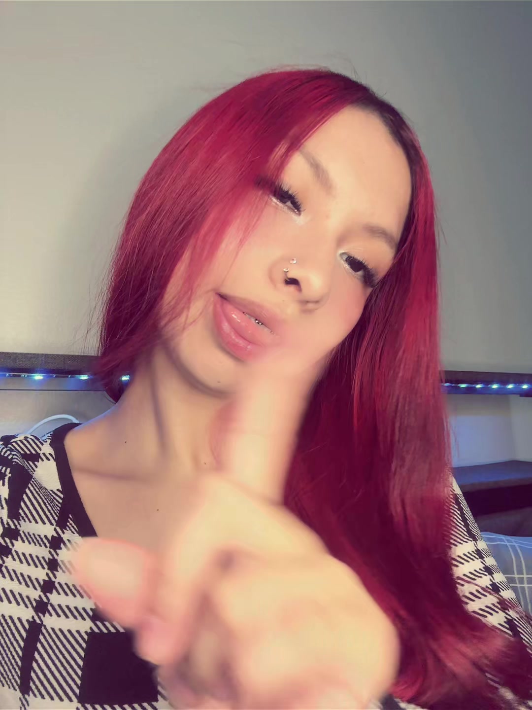 @Carla ᥫ᭡