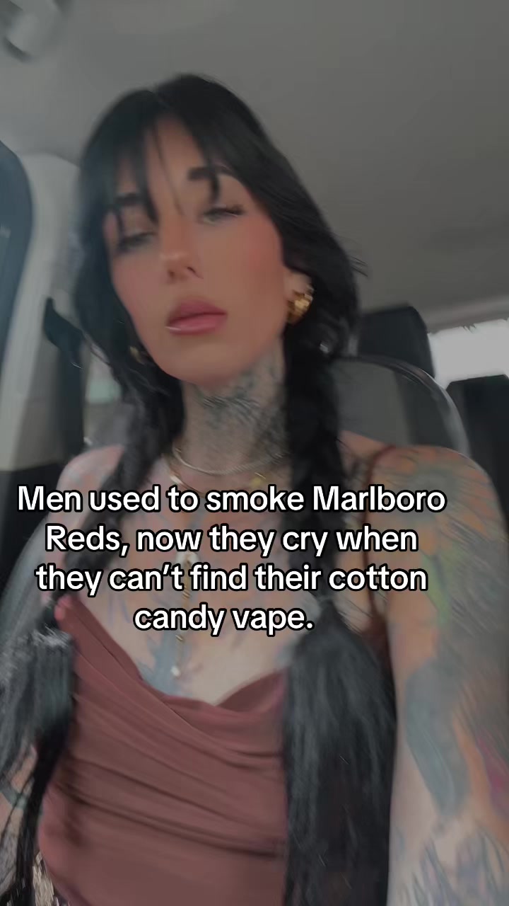 @Jade 🌿🖤💀