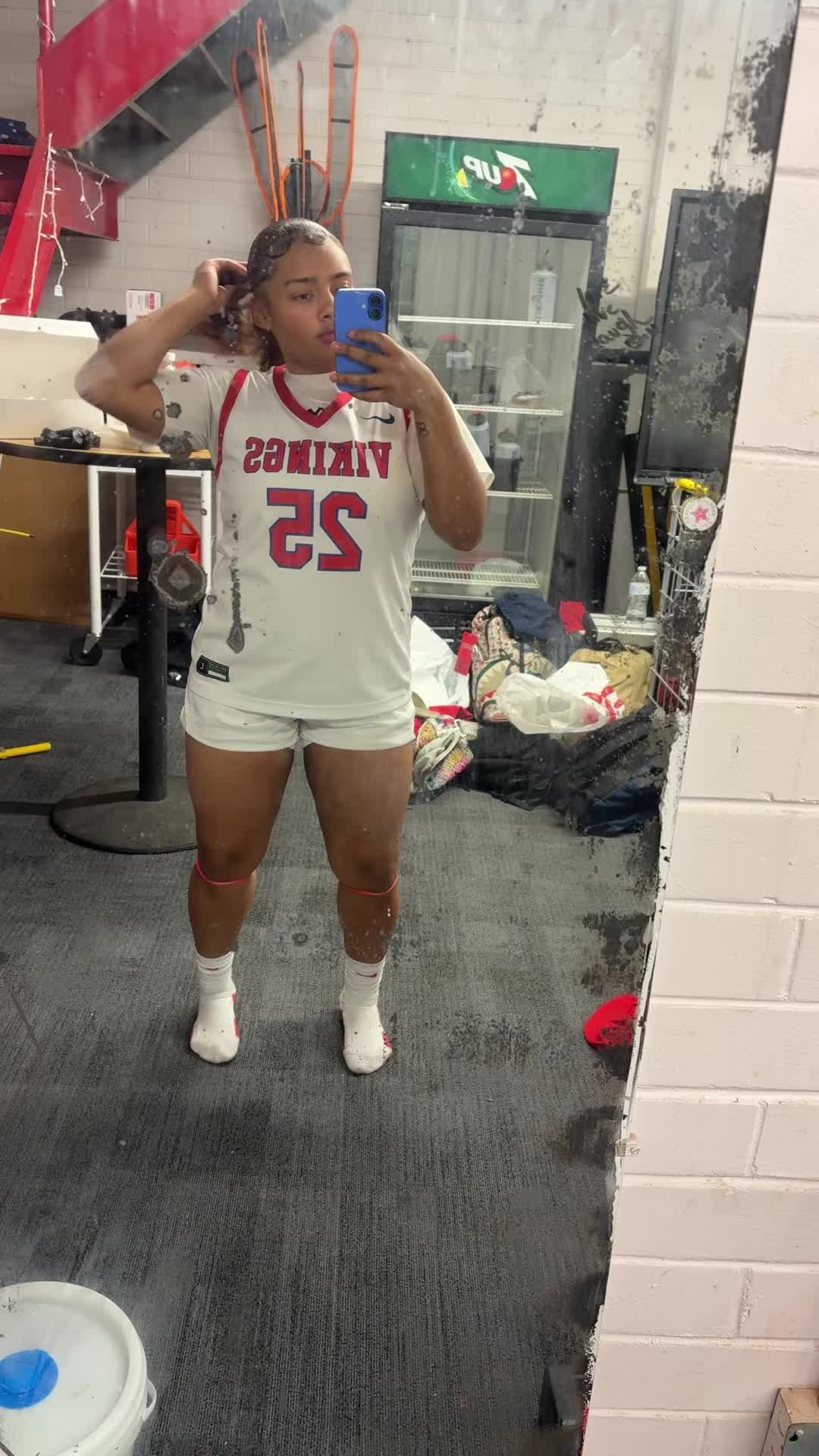 @topptierrr 🧟♀️!