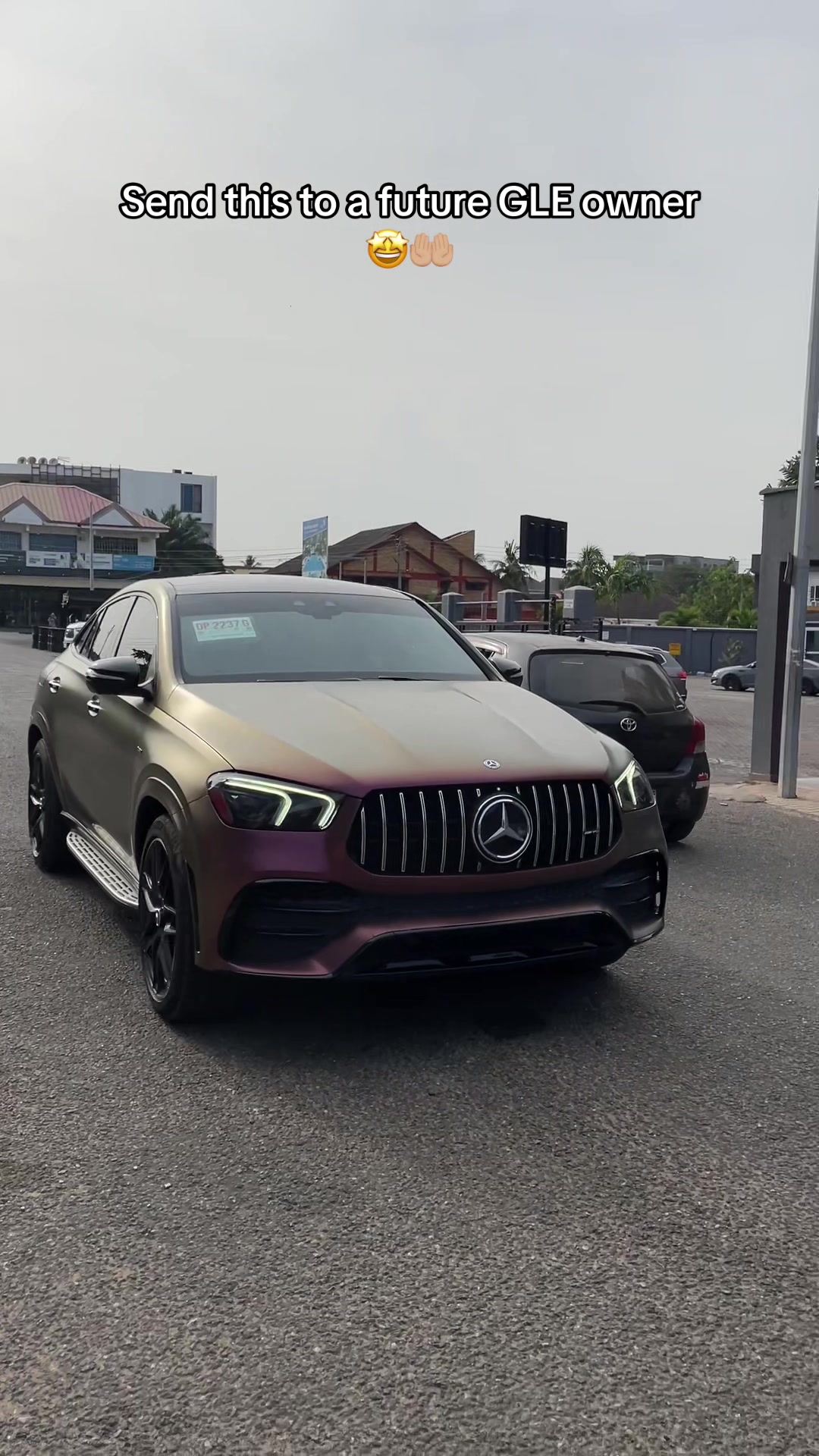 @BUZZY Street Motors