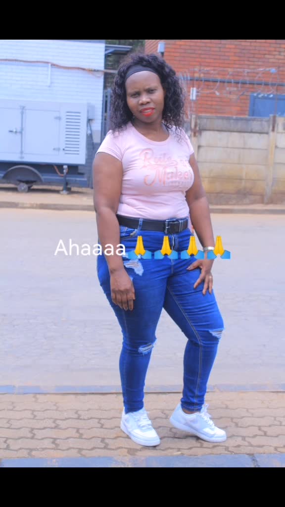 @Mama sesi Rebotile