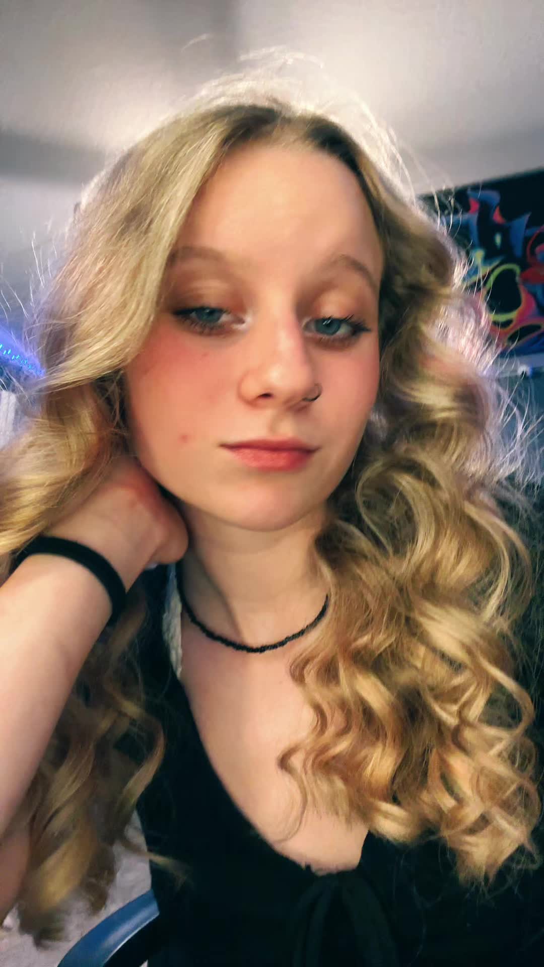 @anastasia🖤