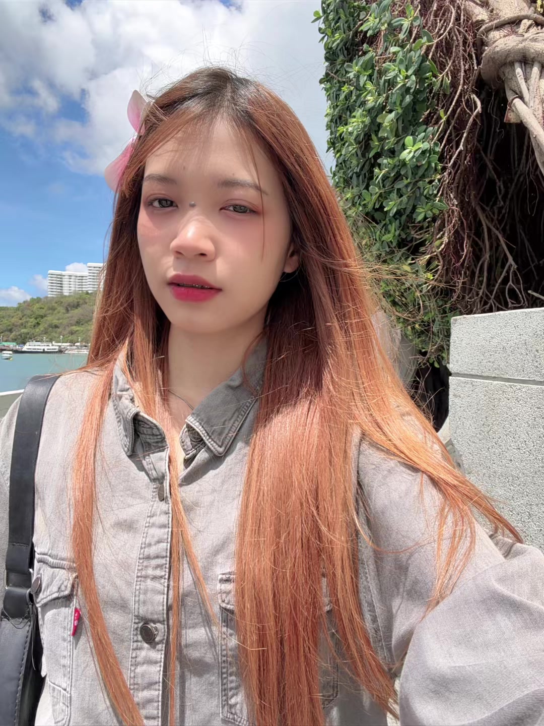 @ไอโอลีฟ