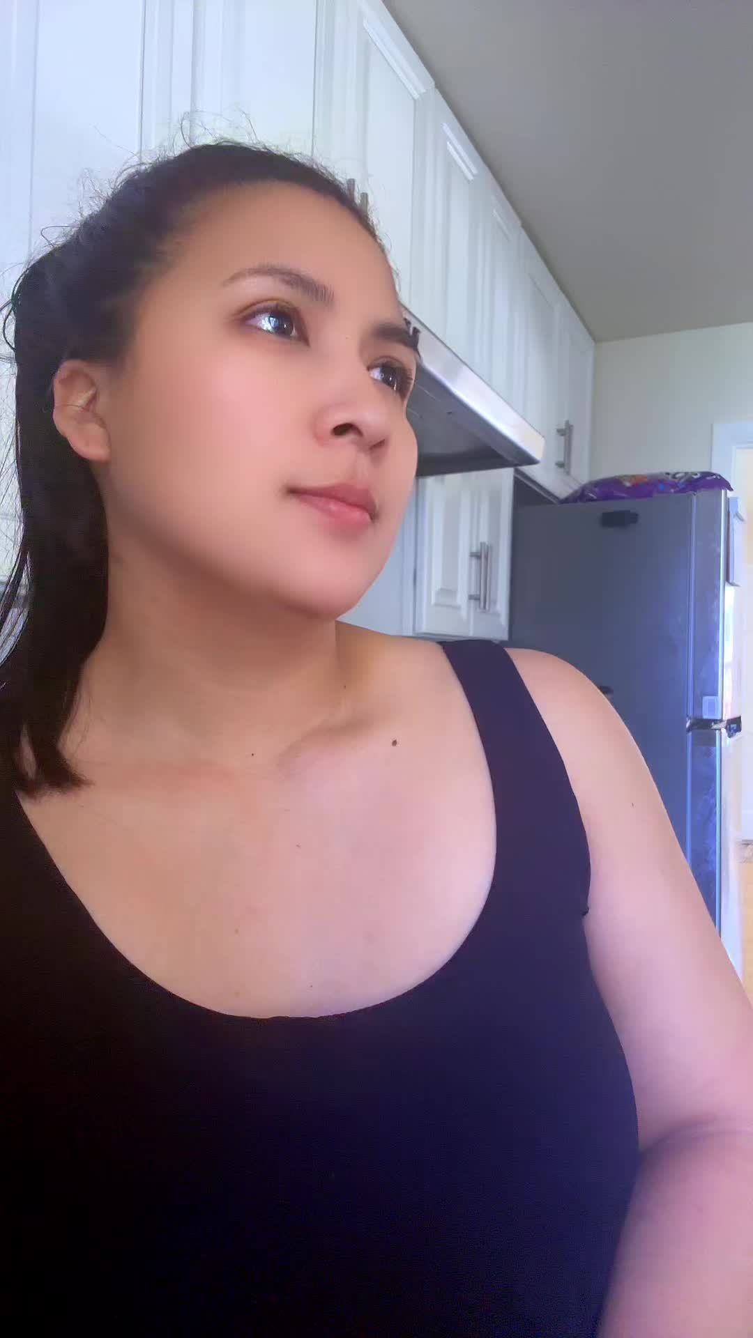 @Vanessa ✨️🦋