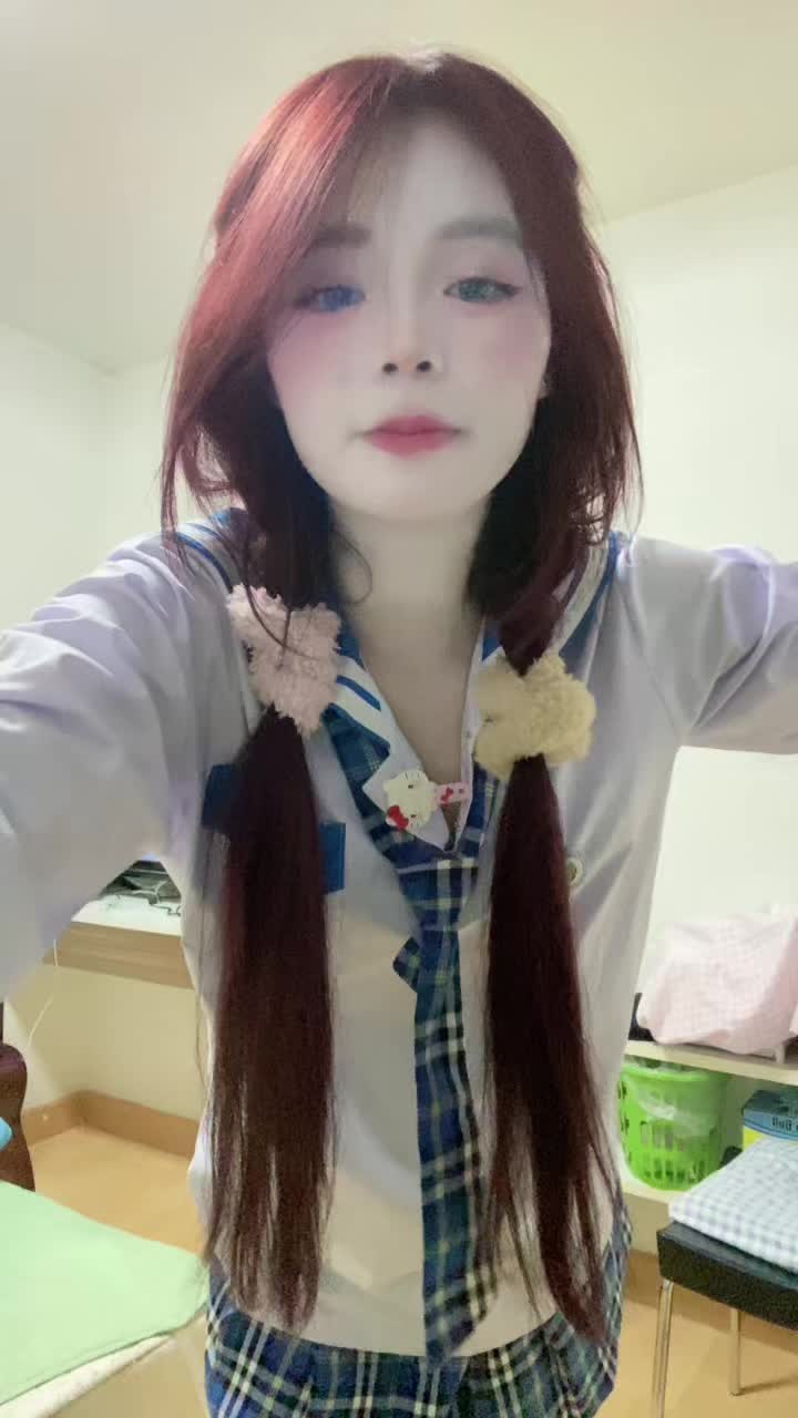 @เอมมี่