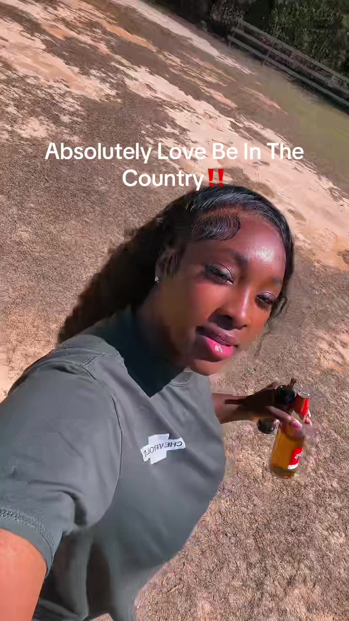 @Ayana W. Diaz