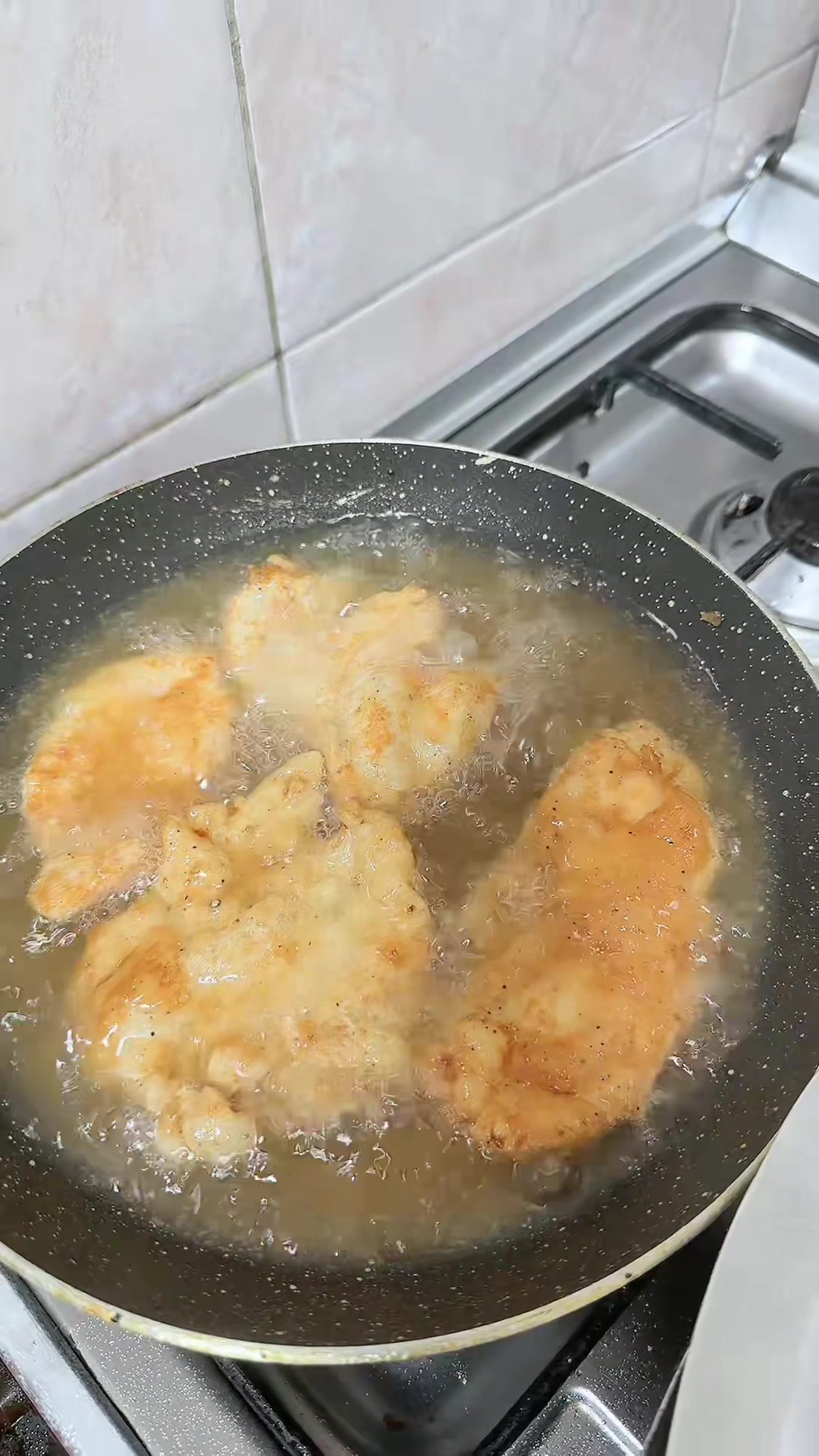 @ام نور و ندي 👑