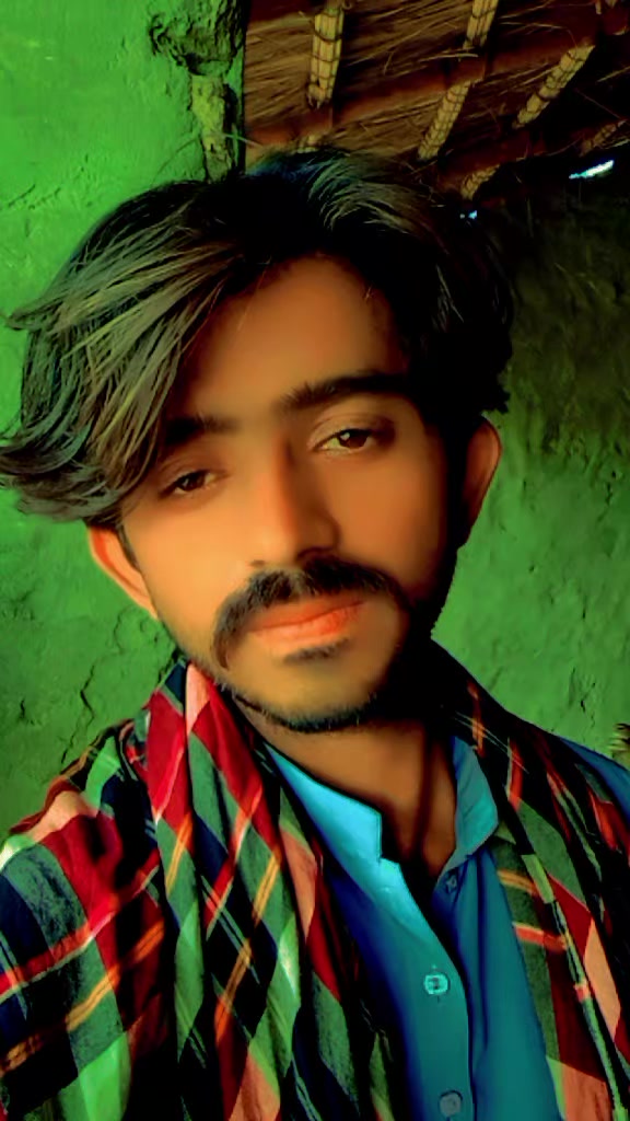 @M  Pnahi Mari