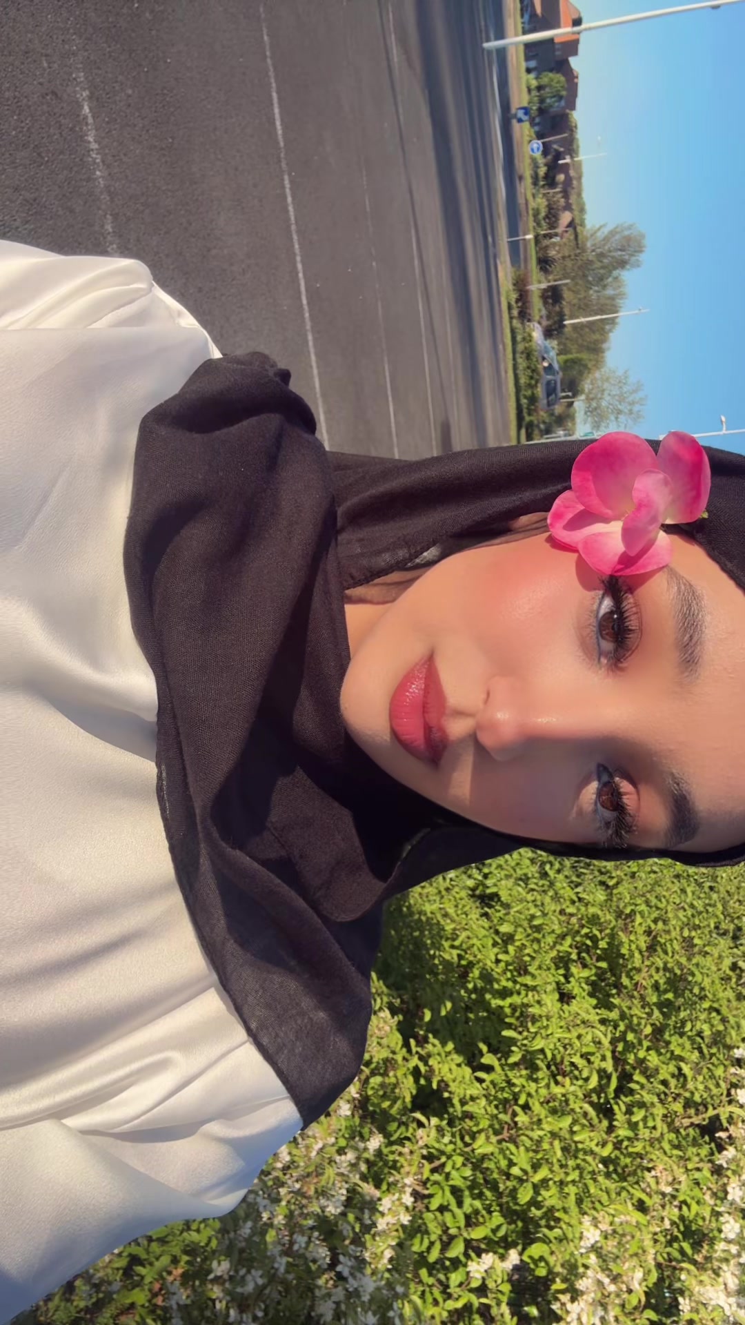 @𝓑𝓸𝓾𝓽𝓱𝔂 ✨