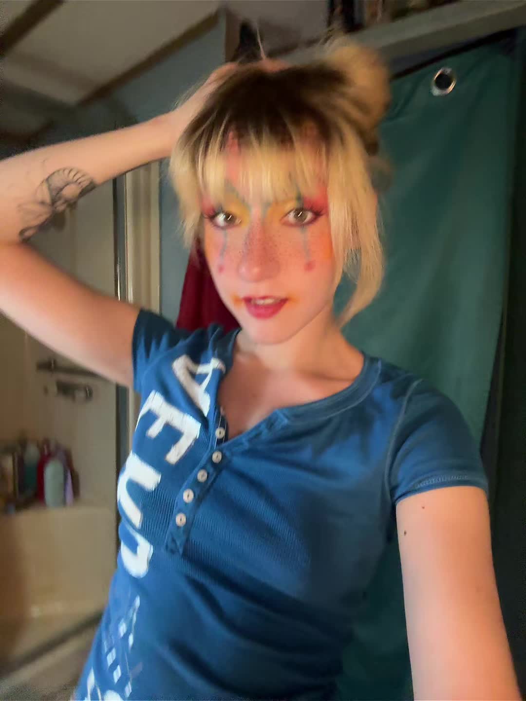@notbakedtiara