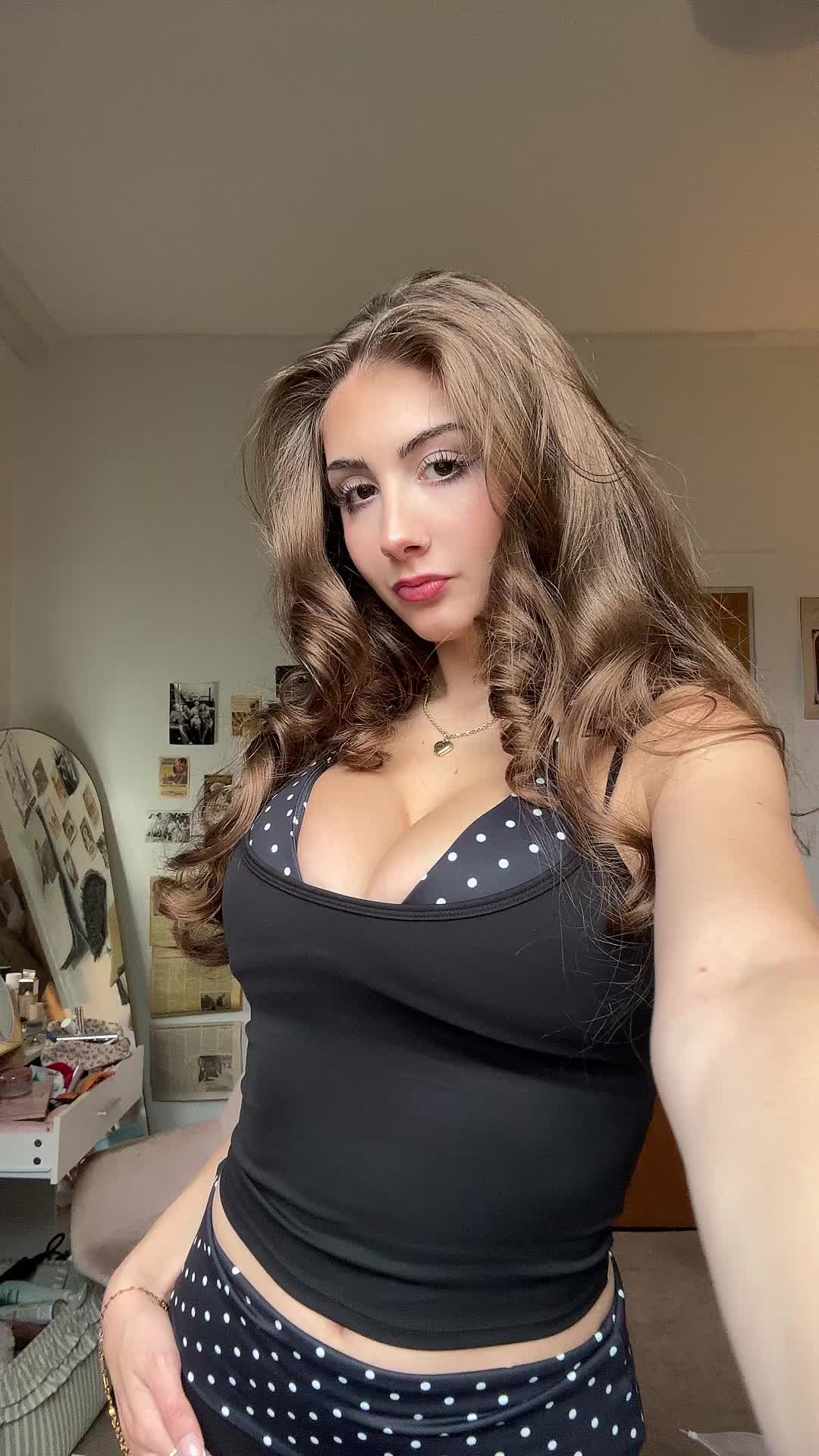 @Ana