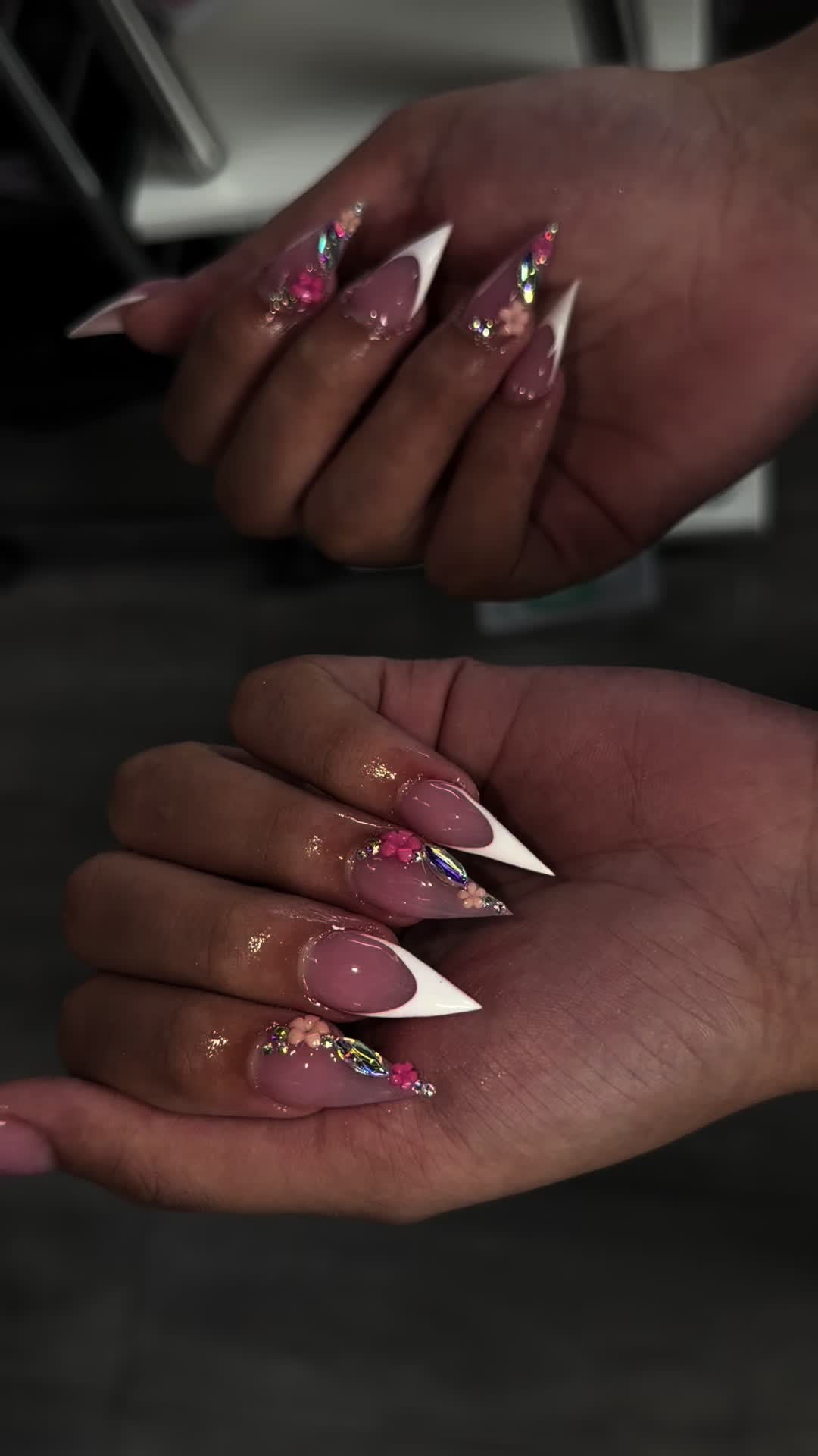 @asianclaws