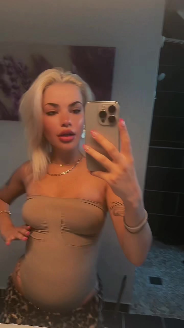 @michelle_charleen