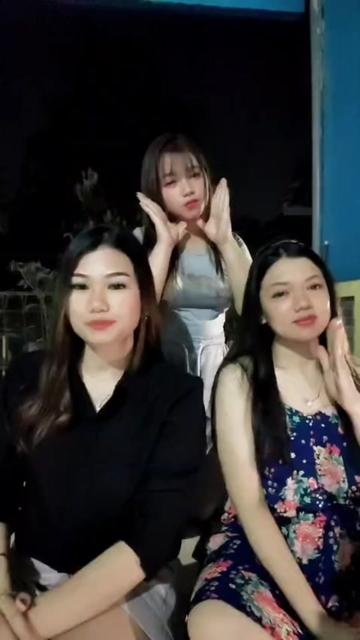 @ayy_ayu137