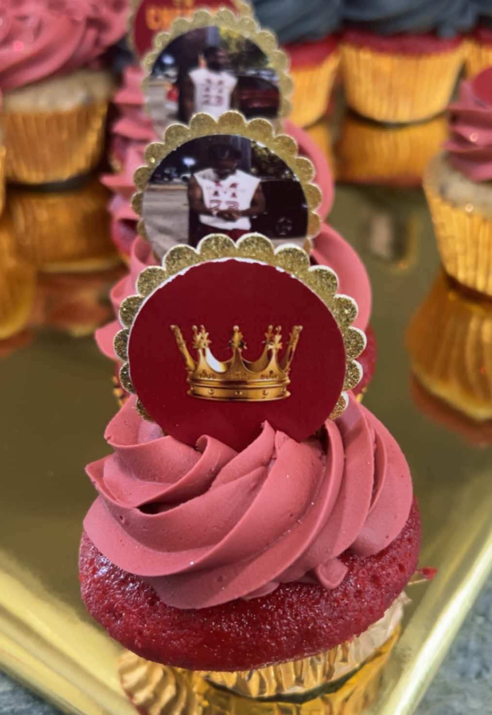 @Cupcakesbymonah
