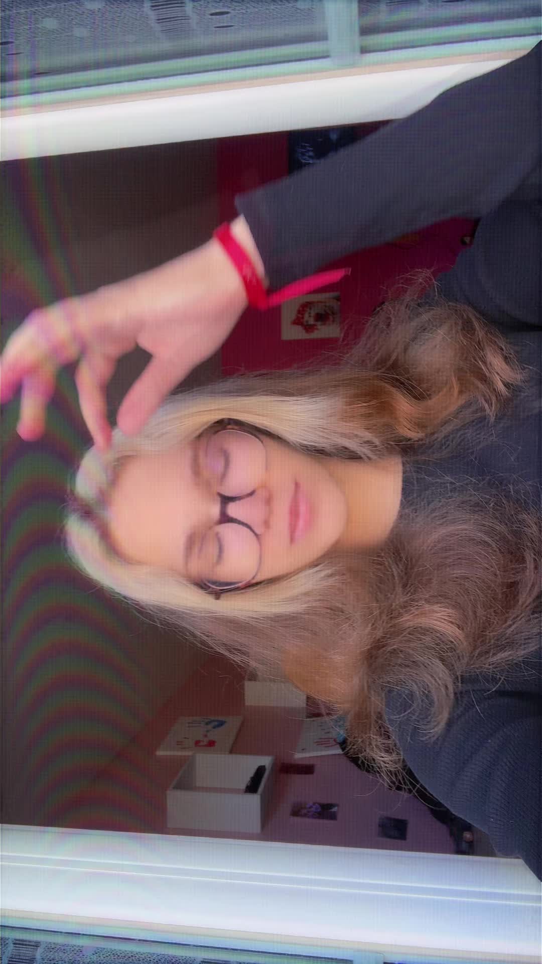 @amelyne_l