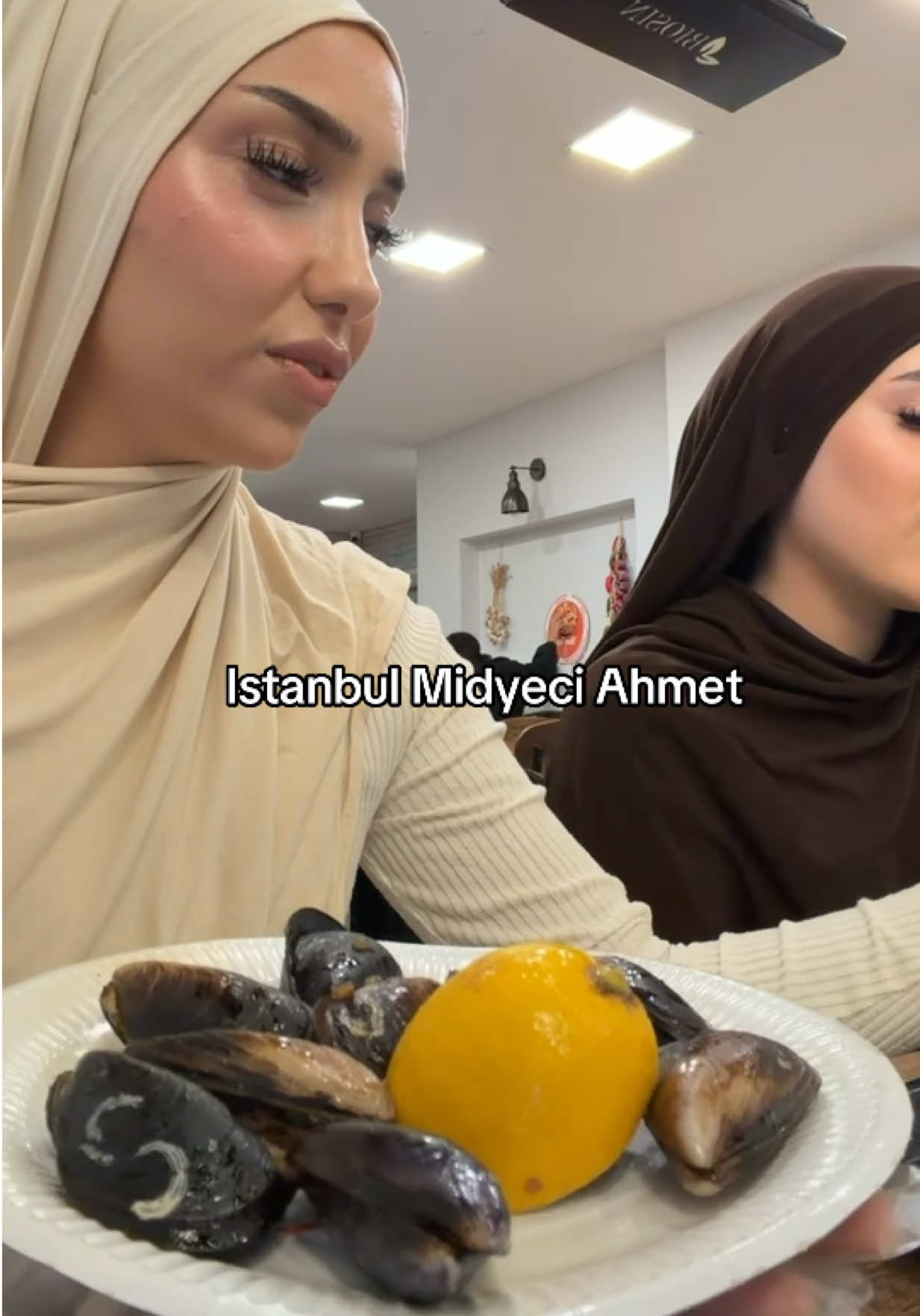 @Ceyda