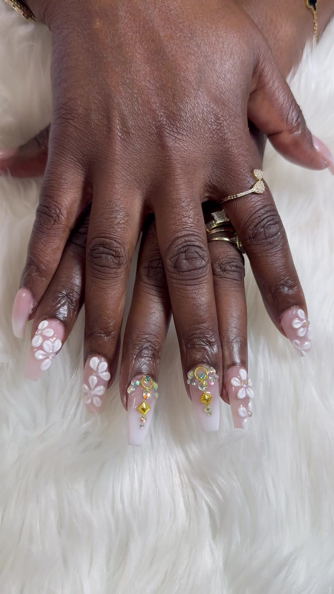 @Top Nails