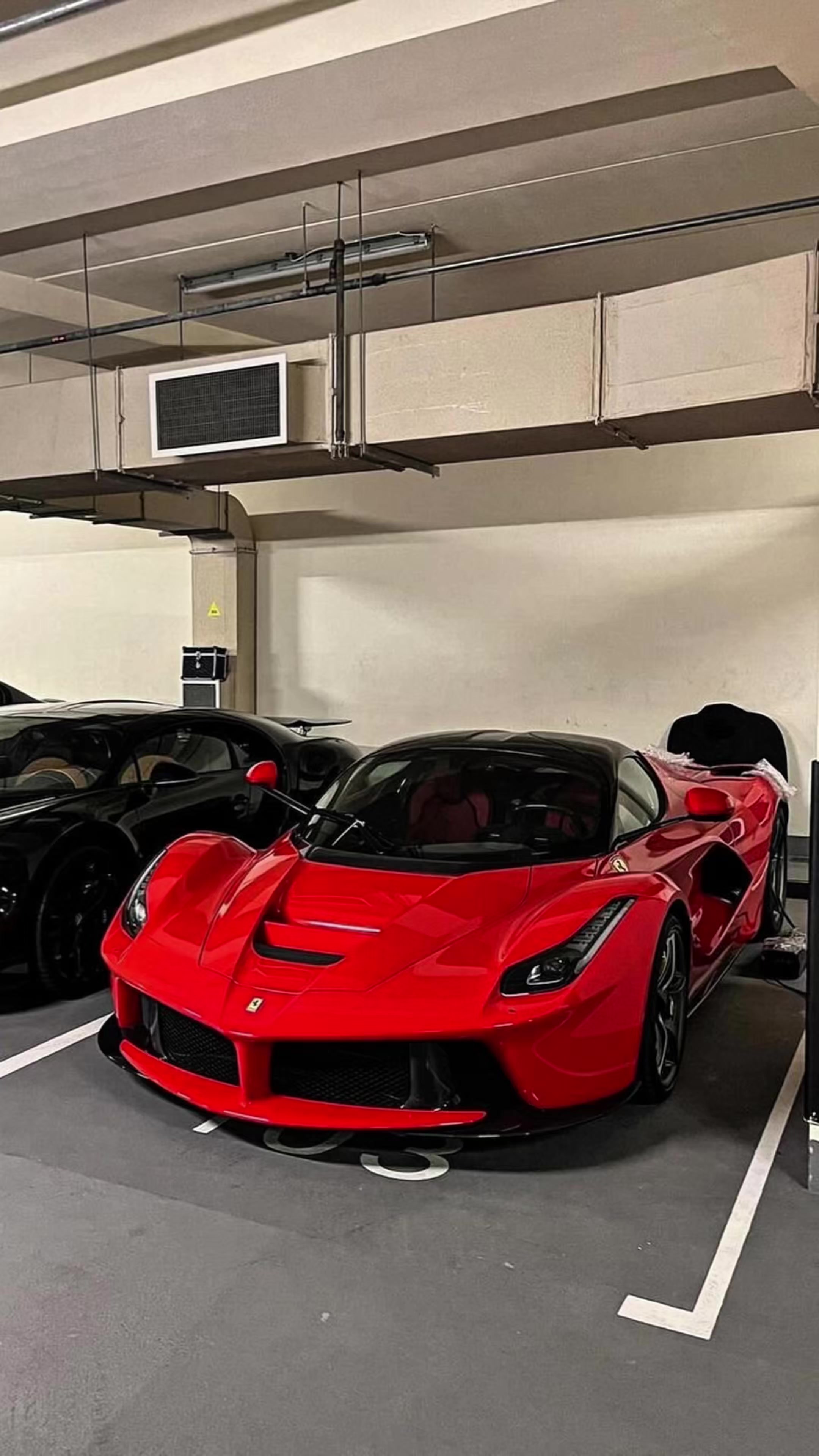 @Luxury