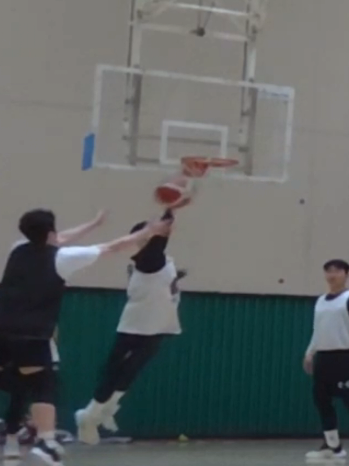 @윤바버
