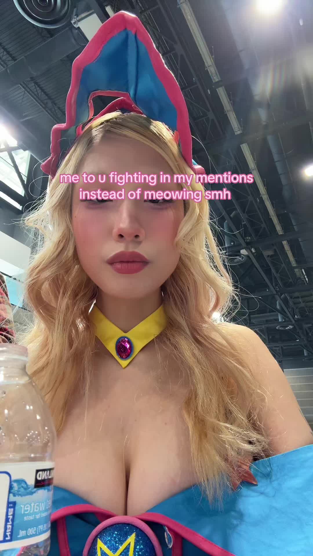 @meowggirl