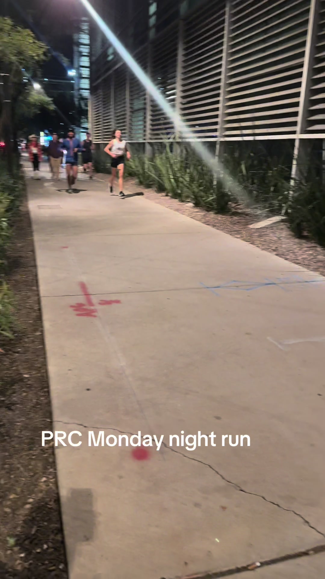 @runningvlogfromthrdesert