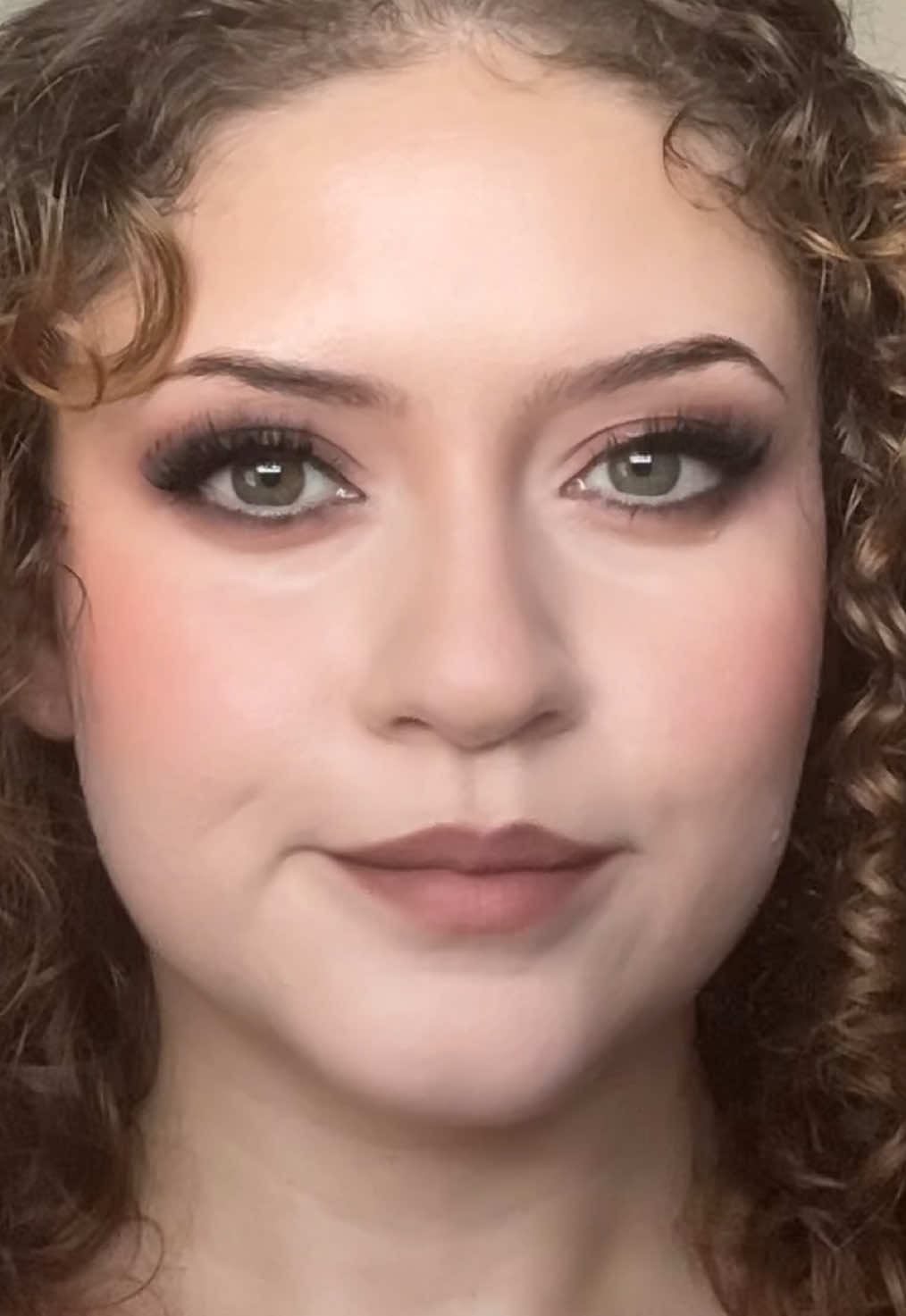 @Isabelle | Makeup inspo