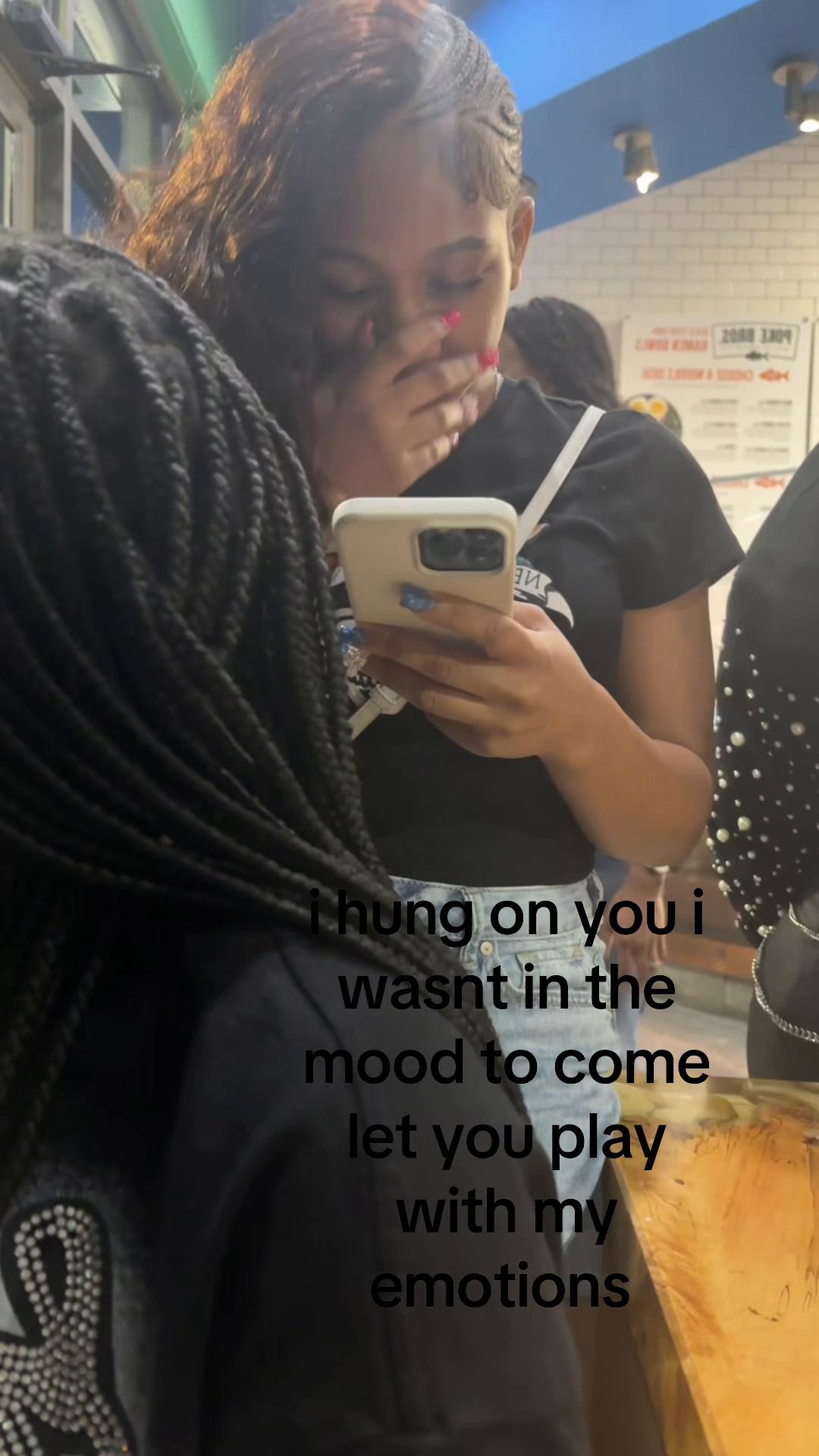 @🖤👱🏽♀️🎀📓