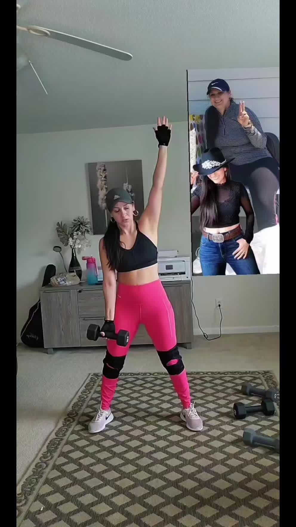 @MARYJESHITA
