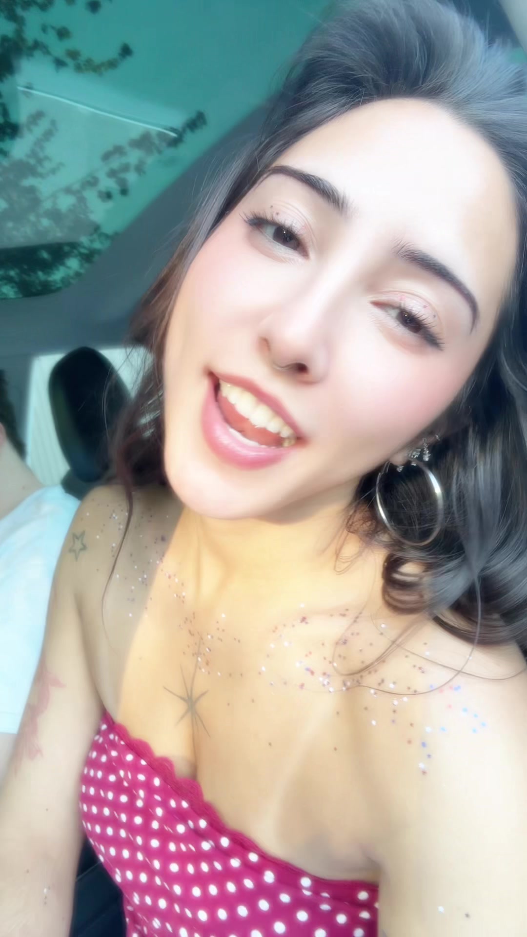 @hinaniiiii
