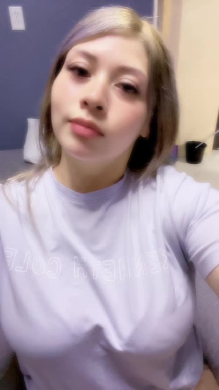 @Juliiee