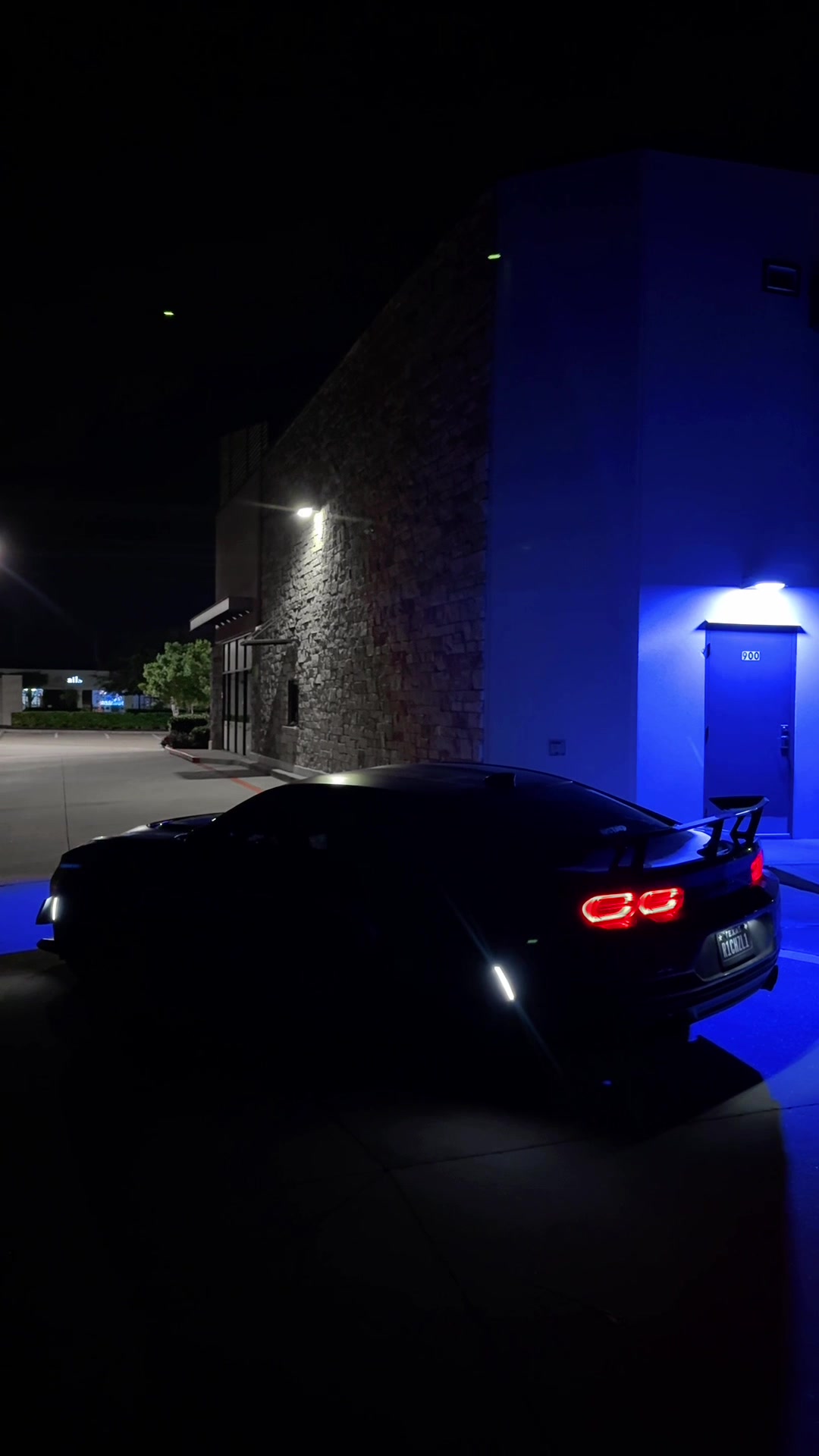 @R1CHZL1