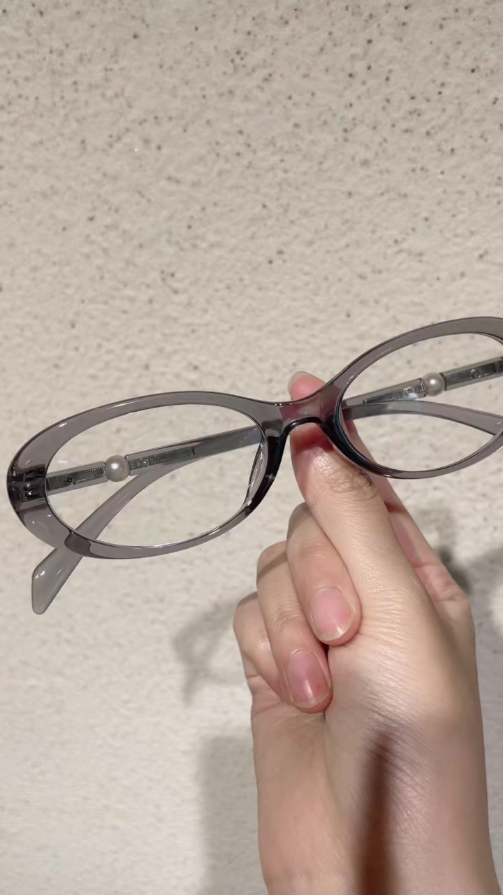 @Design Glasses